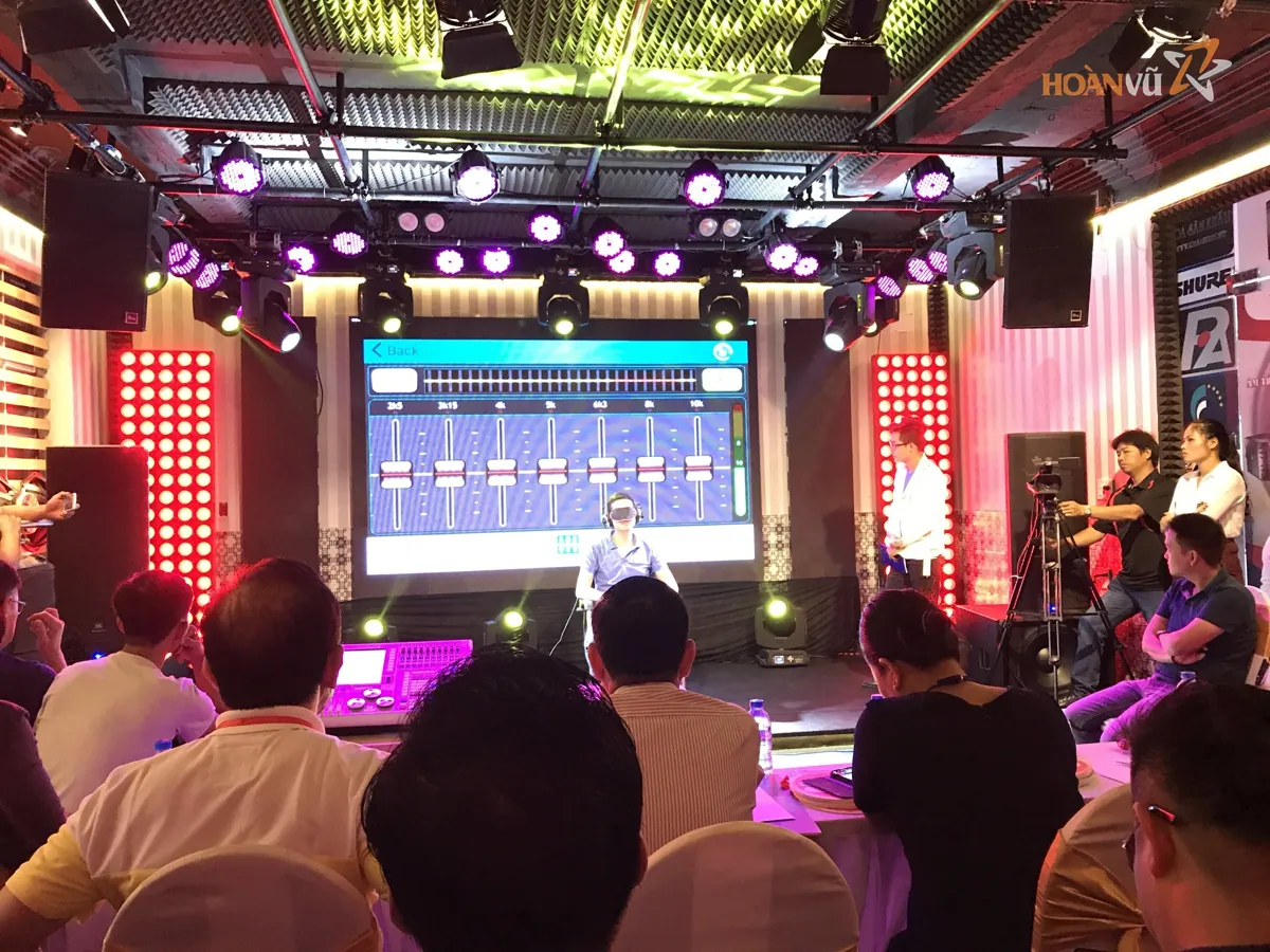 Gameshow trên sân khấu màn hình LED