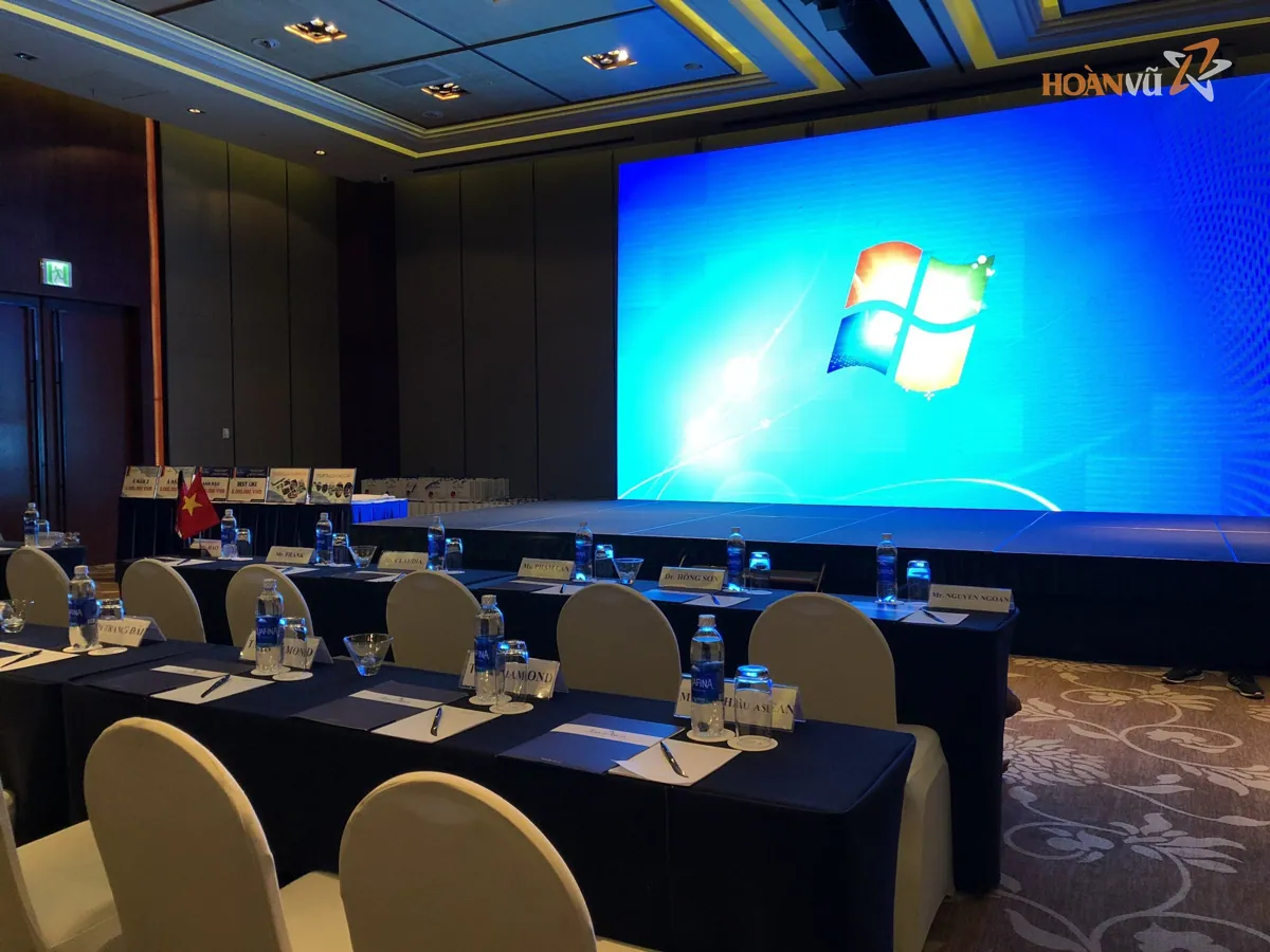 Màn hình LED P2.5 Indoor: hình mịn cho không gian gần